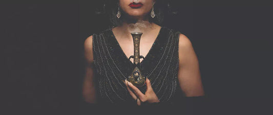 Unique and Stylish Vase Bongs for Discreet Enjoyment